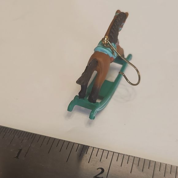 Rocking Horse Hallmark Keepsake Ornament 5th in series 1992 - Picture 7 of 13
